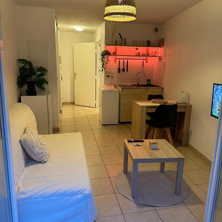 Studio Confortable Avec Vue Nicea Zewnętrze zdjęcie