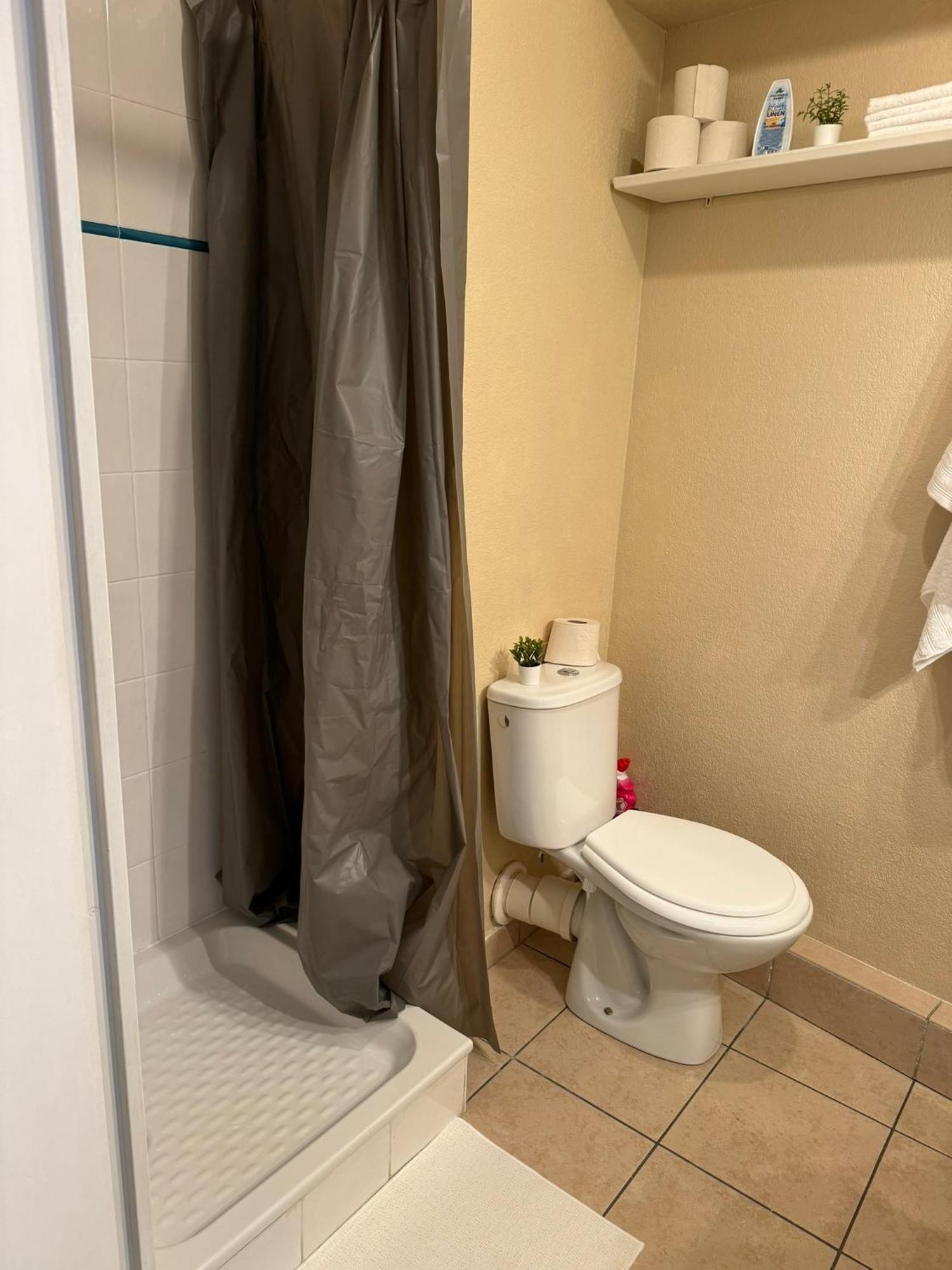 Studio Confortable Avec Vue Nicea Zewnętrze zdjęcie